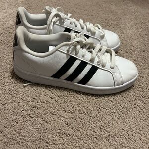 Adidas Classic White Shoes with Black Accents